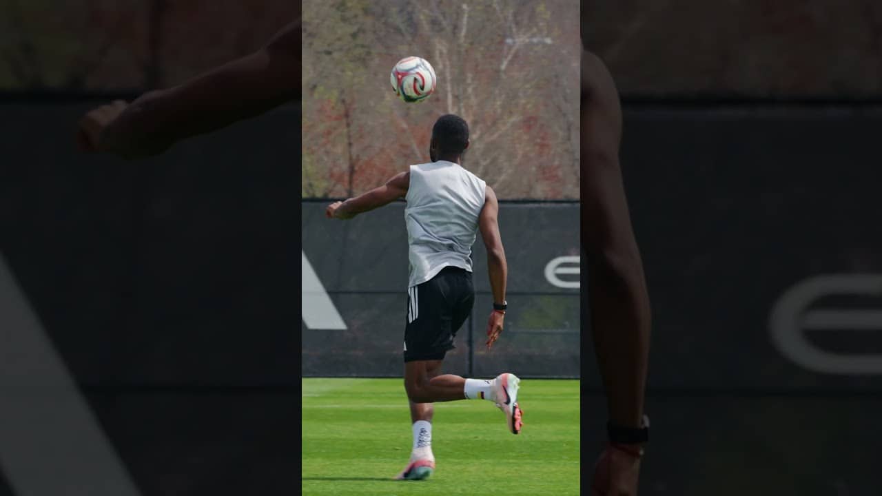 99 ball control 👌 #nycfc #mls #soccershorts #soccerskills #soccerplayer #footballclub