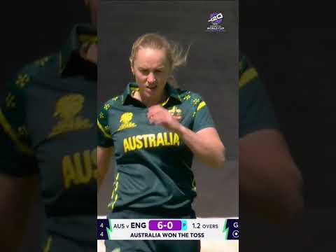 Danni Wyatt-Hodge bamboozled by a beauty from Kim Garth 🎯