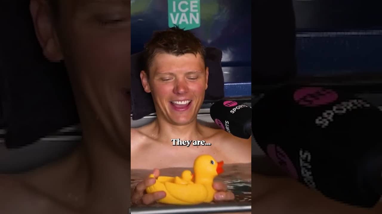 🛁 🧊🥶 Bahrain Victorious have been cooling down in style at the Giro 🦆