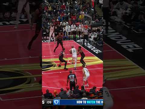 AND-ONE 💪 Jarace Walker Feeds Jay Huff Who Finishes Through Contact