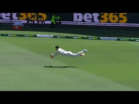 Flying Marnus takes an outfield screamer | Men's Ashes 2025-26
