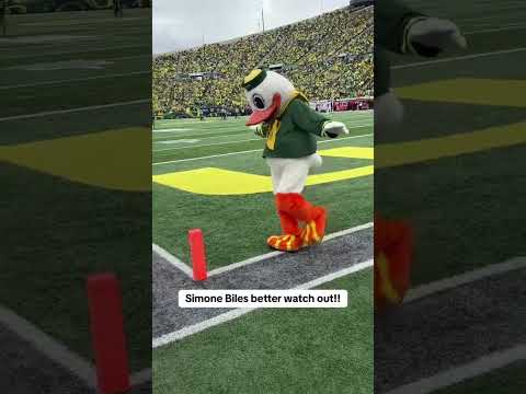 The Duck is about to win gold on beam 🥇