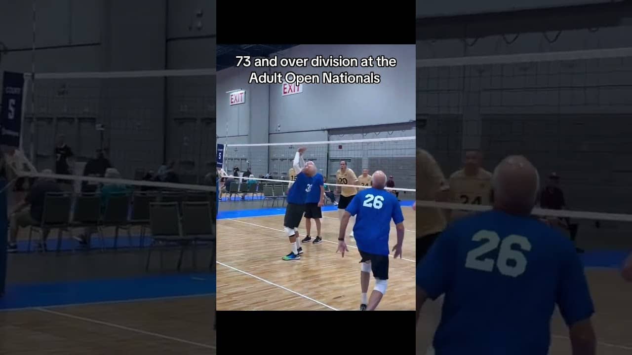 Awesome 👏 (via @usavolleyball_official/TT)