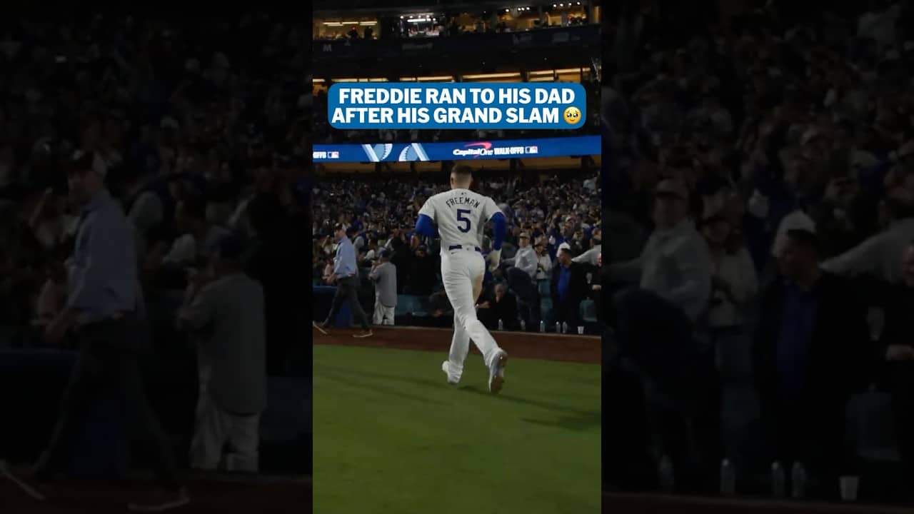 The first person Freddie Freeman ran to after crossing home plate in the World Series was his dad 💙