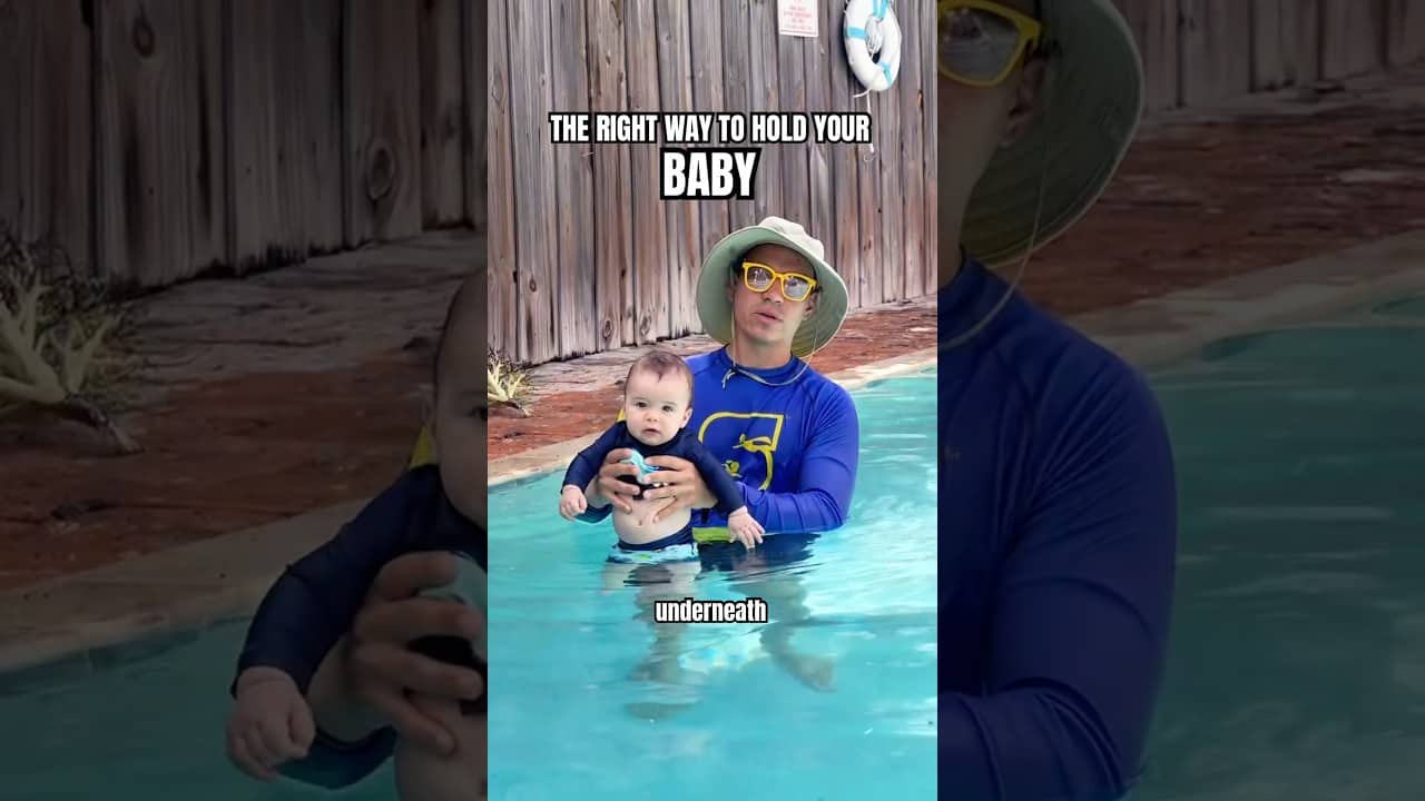 HOW YOU SHOULD HOLD YOUR CHILD IN WATER✍🏻