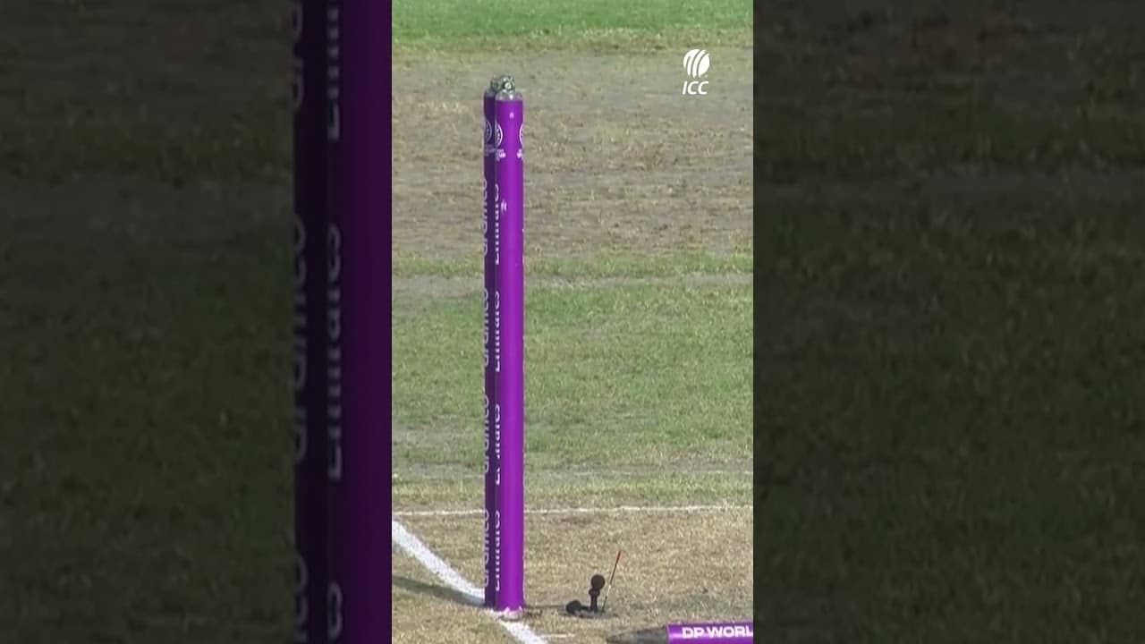 Watch out for the left arm of Linsey Smith at the upcoming #T20WorldCup 👏