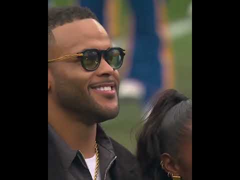 Pitt officially retires Aaron Donald's No. 97 💛💙