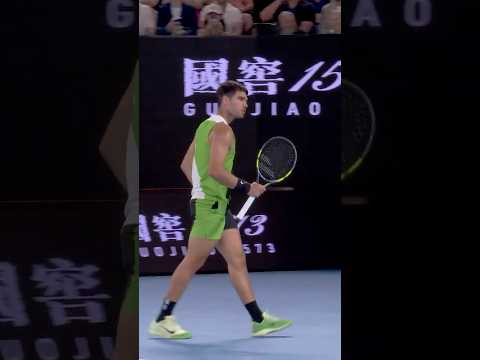 BLISTERING forehand winner! 💥