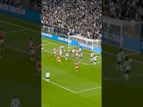 EBERE EZE 🤝 SCORING AGAINST SPURS!