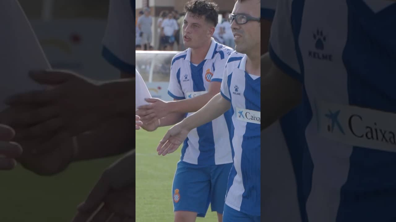 🤝 L’#RCDE Special acaba la tempotada amb 3 victòries i tercers a la classificació 💙 #LALIGAGenuine