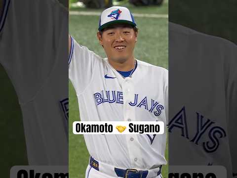 Kazuma Okamoto and Tomoyuki Sugano played together for 10 years with the Yomiuri Giants 🙌 #BlueJays