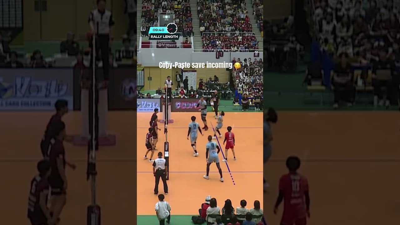 How your PE teacher expects you to act 😅 #volleyballworld #rally #svleague #japan
