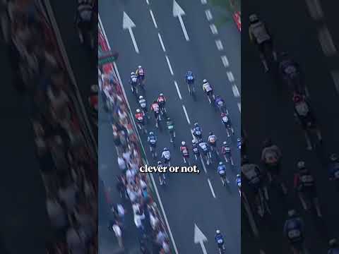 A chaotic and messy sprint 😵‍💫 Adam Blythe breaks down Philipsen’s second stage win at La Vuelta.