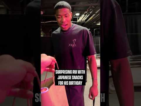 Surprising Rui for his birthday 🍬 #lakers #japanesefood