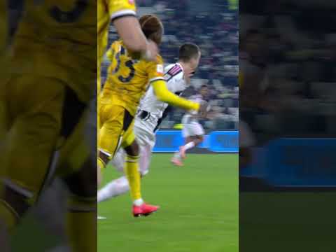 ZHEGROVA SHOW 😍🤯 #skills #juventus #football