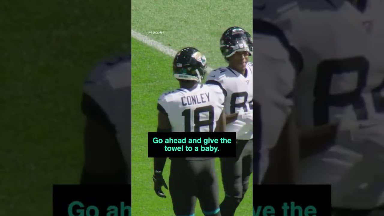 "Baby towel, yeah!" 😂 #nfl #jaguars