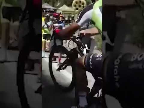 There's no one quite like Peter Sagan 🤩 Born to entertain 🪩🪄