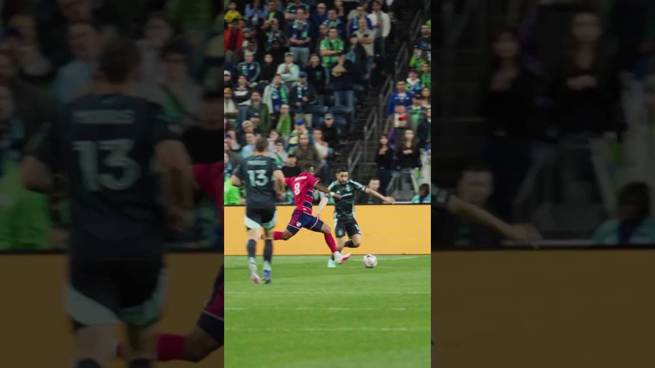 🤯 Andrew Thomas makes insane save! #football #highlights #soccer #shorts #viral #reels #trending