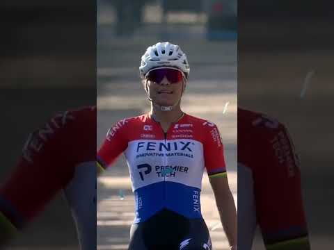 Ceylin Alvarado triumphs in the X2O Trofee Lille - overhauling new world champion Lucinda Brand 👏