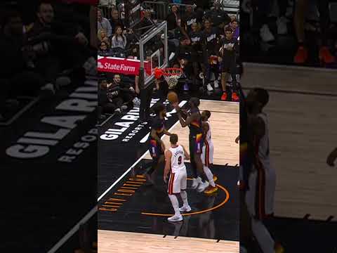 Isaiah making high-flying plays on both sides of the floor 😲 #shorts