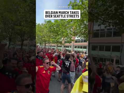 Belgium fans know how to make an entrance 🇧🇪