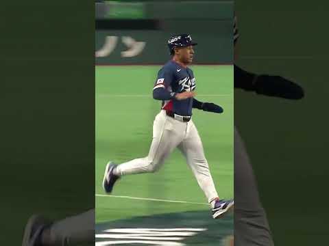 Jung Hoo Lee drives home another run for Team Korea! #WorldBaseballClassic 🇰🇷
