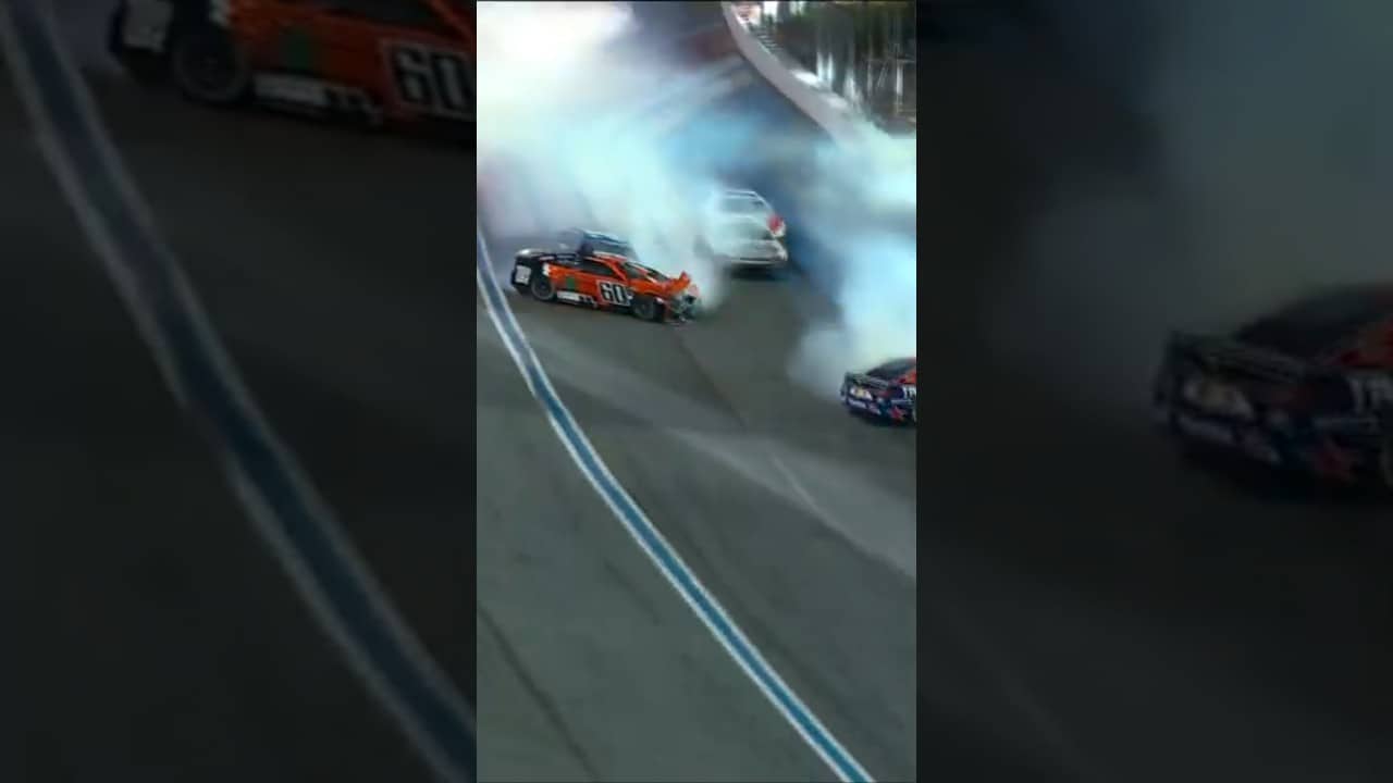 Briscoe's bump turns into a big mess