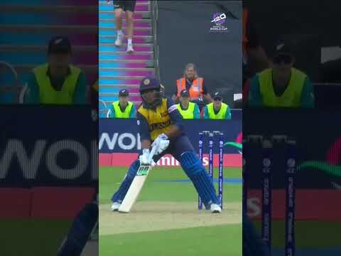 Nilakshika Silva powering Sri Lanka in the tight chase 🔥 #T20WorldCup
