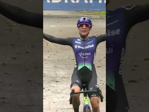 Brand on fire! 🔥 Lucinda Brand continues her fine CX form with victory at the X²O Trofee Veldrijden👏