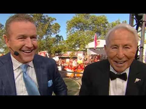 GO BUCKEYES 😃 Lee Corso stops by SportsCenter ahead of his final College GameDay show ❤️