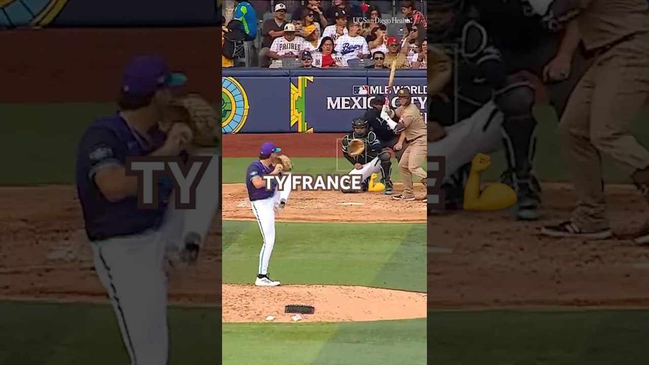 ¡Viva Francia! #mlb #padres #baseball #homerun #mexicocityseries #sports #highlights