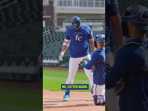 Have you ever wondered what live BP at #SpringTraining is like? Vinnie Pasquantino shows us 😂