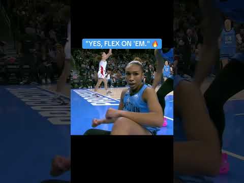 Rookie Sydney Taylor found the camera 💪