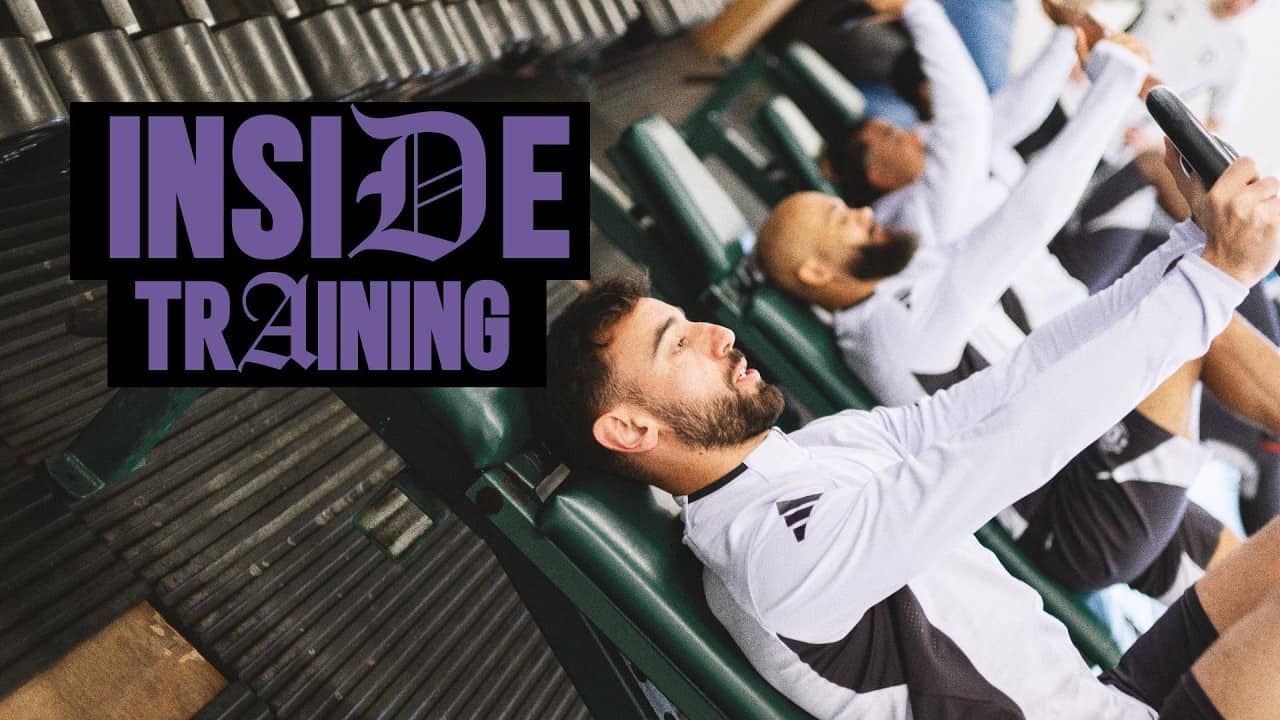 Working In The Gym 🏋️‍♀️ | INSIDE TRAINING