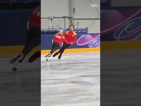 What a flow 🤩 #MilanFigureSkating