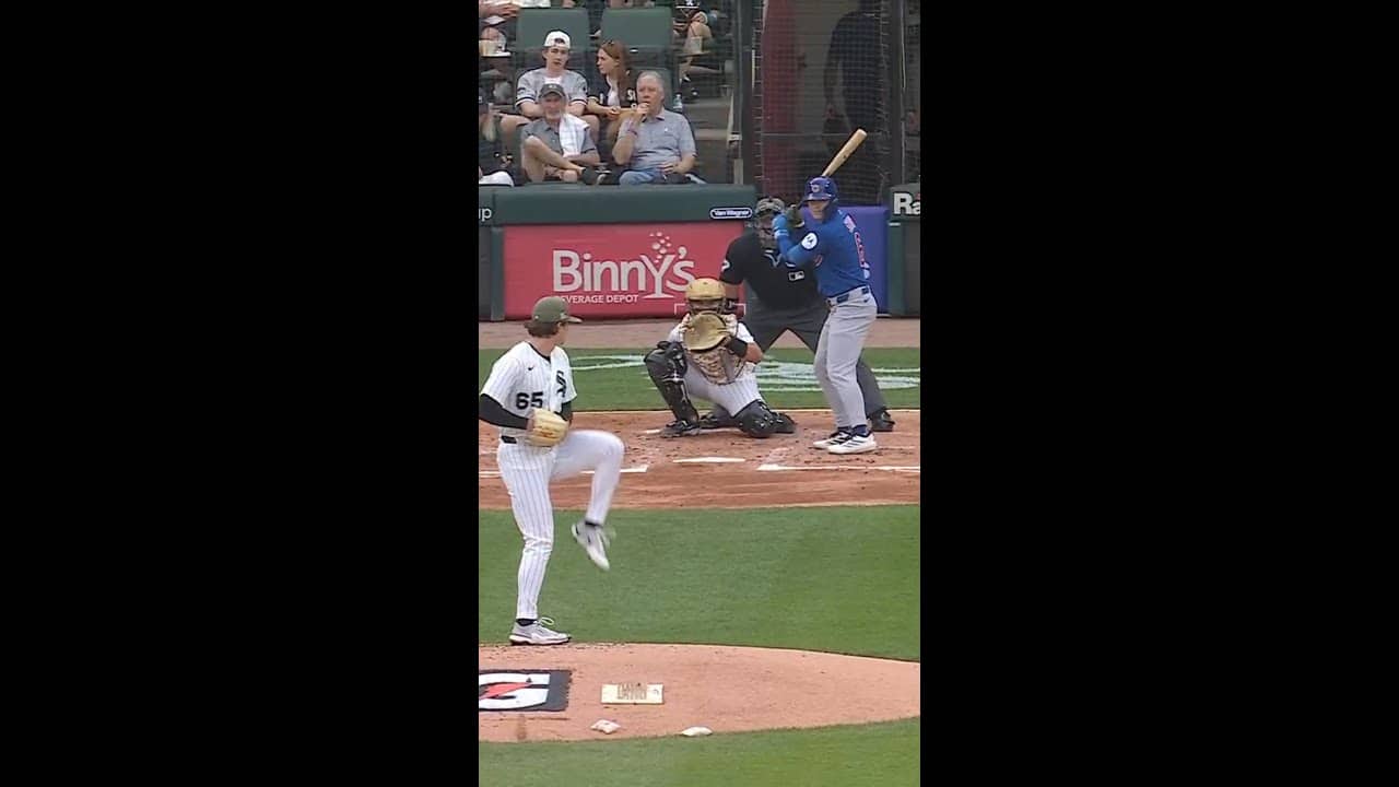 circling back to this catch because WOW 🤯 #highlights #catch #MLB