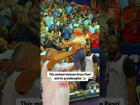 Bruce Pearl is retiring as the head coach of Auburn 🥹