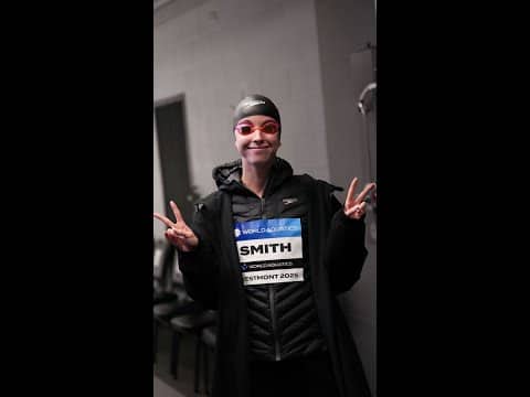 🇺🇸 Regan Smith flies to a stunning 2:00.20 in the 200m Butterfly