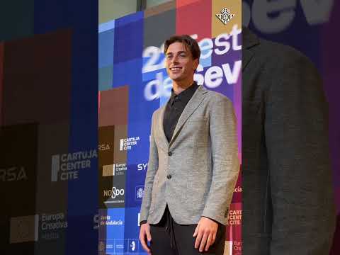 Activado el modo guaperas 🔛👔🪞