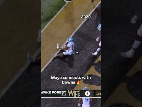 What a catch! 😱 #unctarheels #uncfootball #drakemaye #accfootball #collegefootball #football #cfb