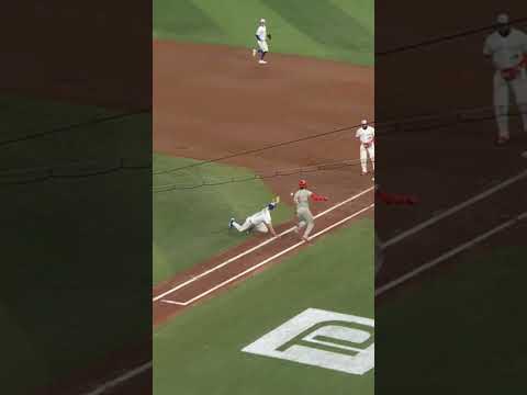 Vladdy was stunned by Tyler Rogers' glove flip skills