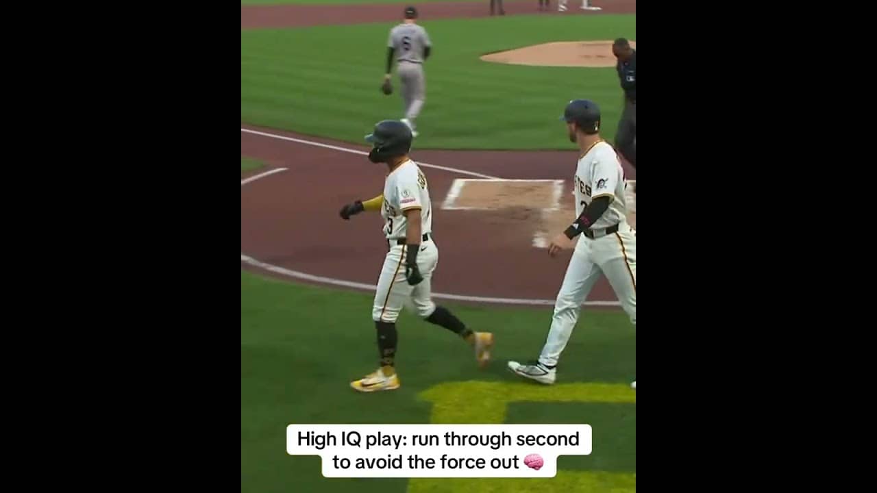 Avoided the force out and scored two runs 🔥
