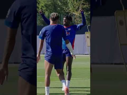 “I love you, bro” 🎙️🗣️ Castello Lukeba Mic'd Up 😱