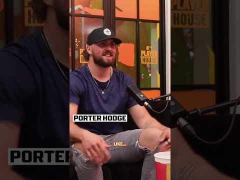 Who says you can't find love at the ballpark ⚾️❤️