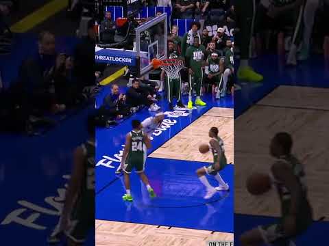 JALEN COLLECTING THOSE COOKIES!!!