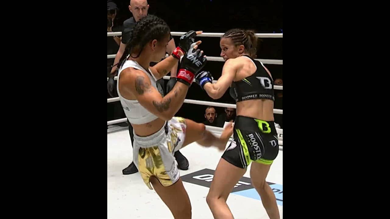 DOMINATION 😤💪 Allycia Hellen Rodrigues defends her crown against Phetjeeja at The Inner Circle 19!