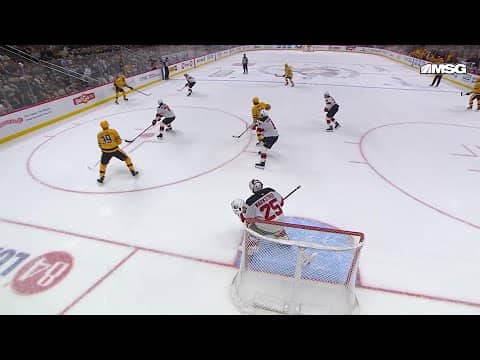 Thomas Novak scores a powerplay goal against the New Jersey Devils