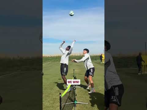 😅 SOCCER TENNIS VS PRO ATHLETE