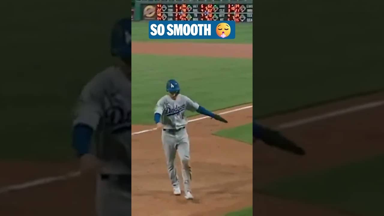Trea Turner really is one of the smoothest to ever do it
