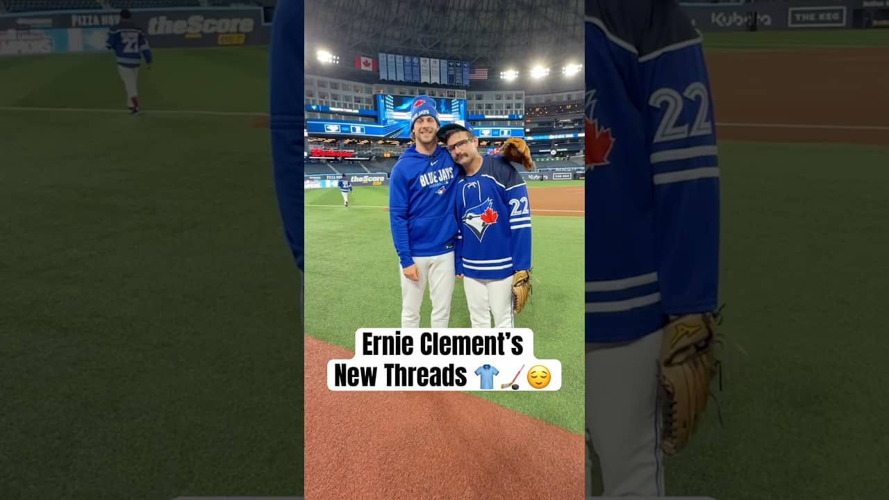 Happy Ernie Clement Appreciation Day 🫶🐶🏒 #MLB #BlueJays